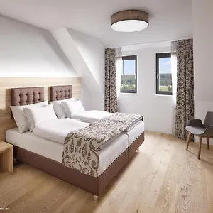 Hotel Rossano Boutique & Ristorante